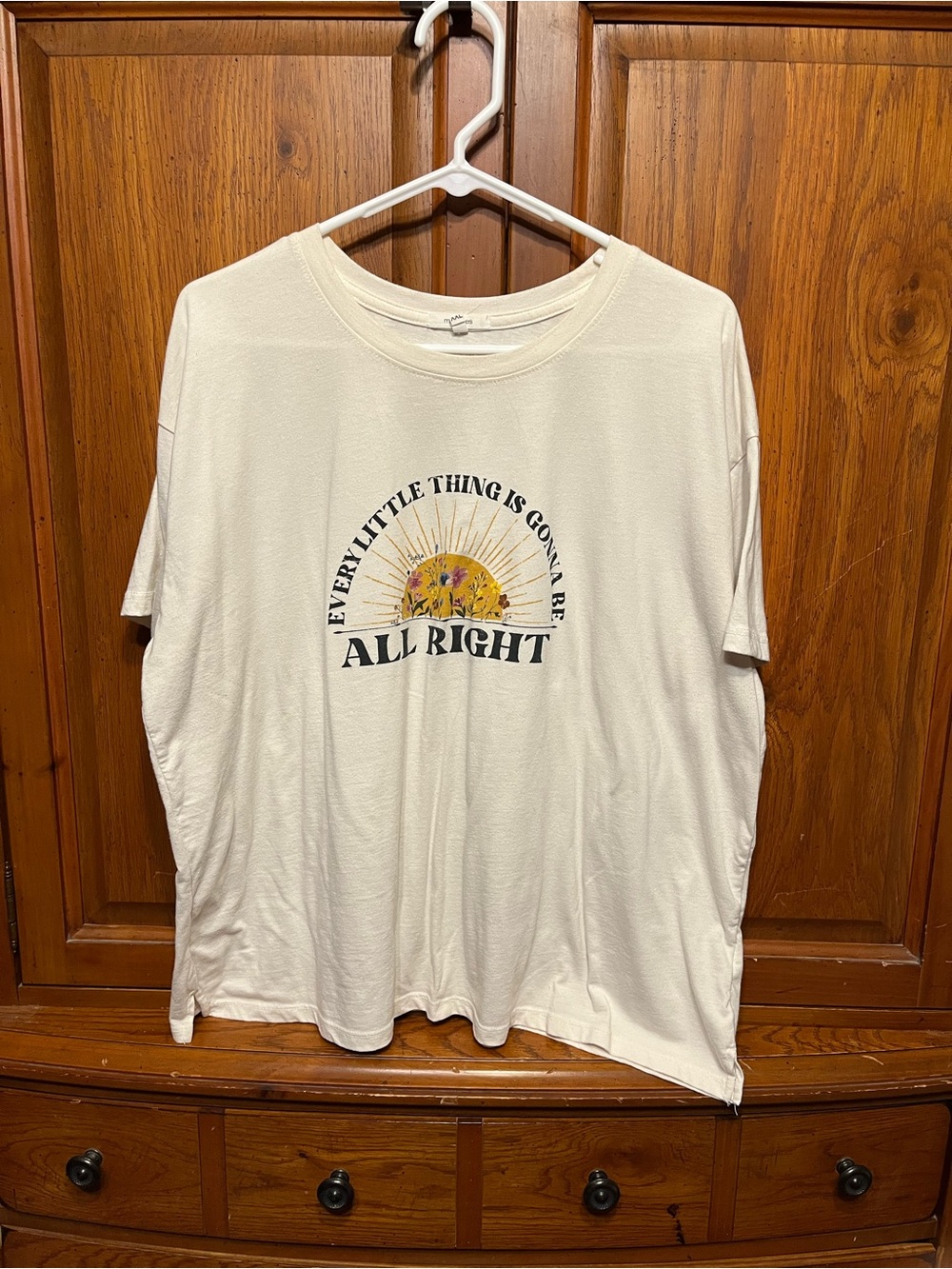 Maurices Cream Short-Sleeve Graphic Tee with Sun Design